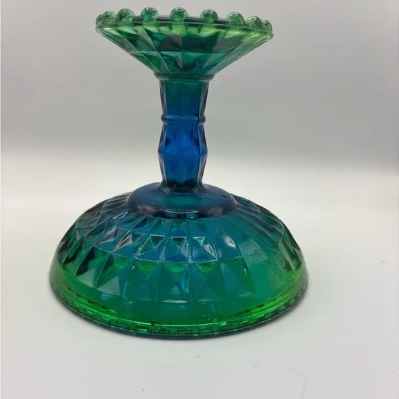 Elegant Green and Blue Glass Bowl - Picture 7 of 14